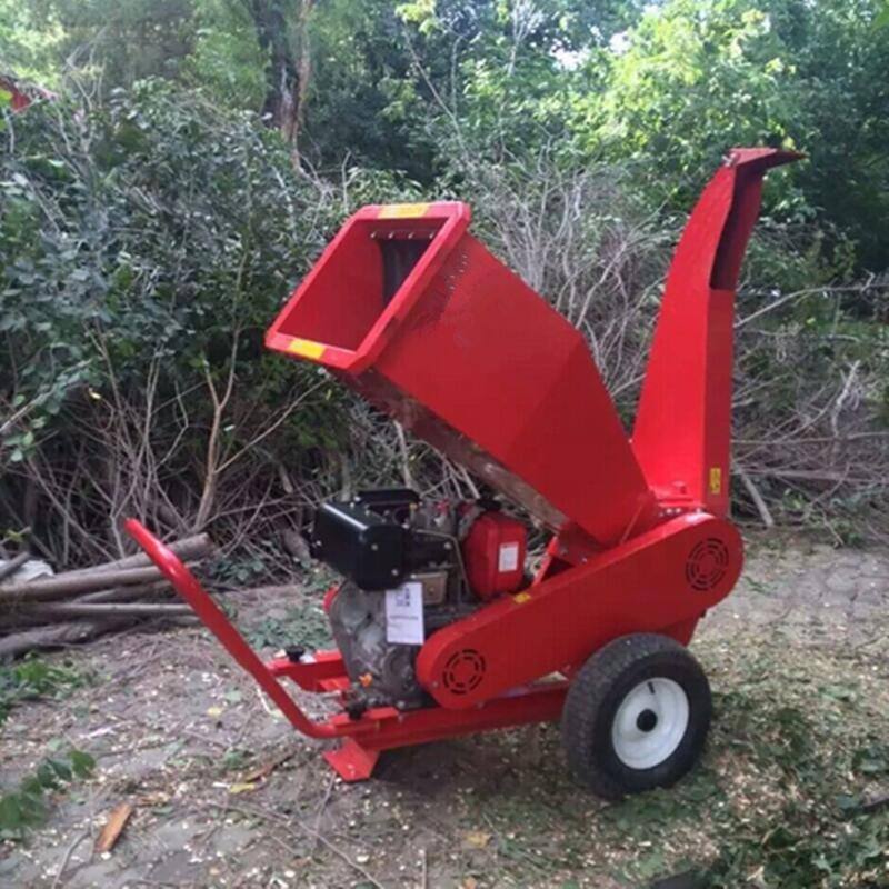 移動(dòng)式樹(shù)枝粉碎機(jī)